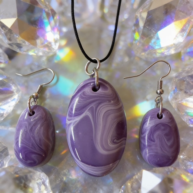 Lilac Swirls Earrings and Necklace Set
